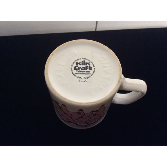 Kiln Craft S.H.O. Dancing Chorus Line Pig Coffee Tea Coco Mug Cup - Picture 6 of 7